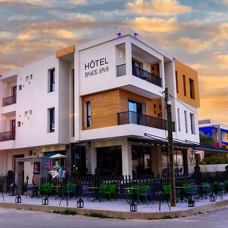 Hotel Beaux Arts مكناز المظهر الخارجي الصورة
