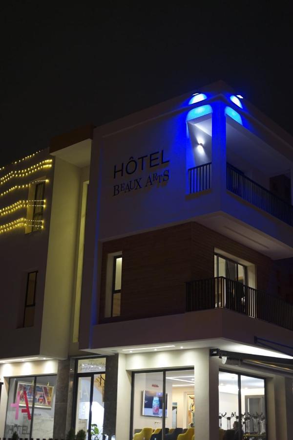Hotel Beaux Arts مكناز المظهر الخارجي الصورة