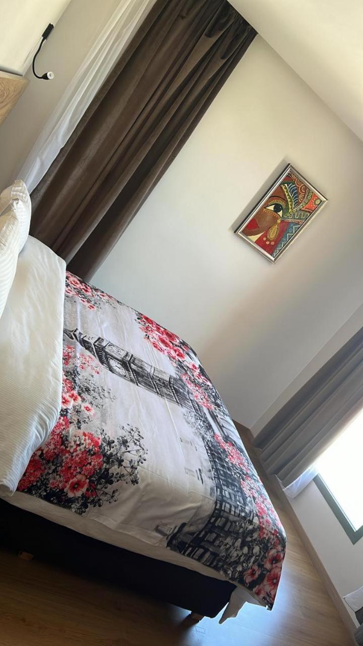 Hotel Beaux Arts مكناز المظهر الخارجي الصورة